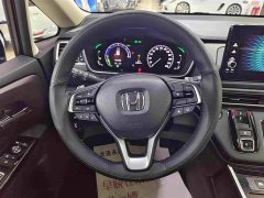 Honda Odyssey 2.0L e:HEV Luxury - ფოტო 9