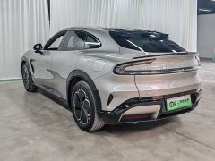 Xiaomi YU7 Rear-Wheel Drive Long-Range Edition - ფოტო 4