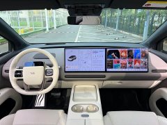 Li Auto i6 Two-wheel drive standard version - ფოტო 11