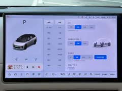 Li Auto i6 Two-wheel drive standard version - ფოტო 13