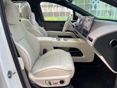 Li Auto i6 Two-wheel drive standard version - ფოტო 8