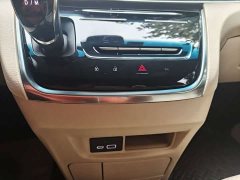 Buick GL8 Land Executive Cabin 652T Luxury - ფოტო 14