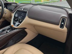 Aston Martin DBX 4.0T V8 - ფოტო 12