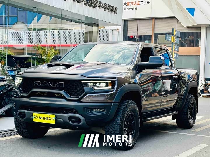 Ram Trucks Tyrannosaurus 6.2T Automatic - автомобиль из Китая