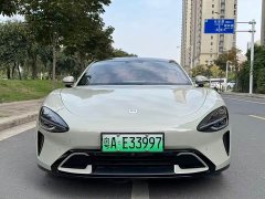 Xiaomi SU7 Rear-Wheel Drive Standard Founder Edition - photo 2