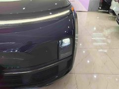Li Auto L8 Pro - ფოტო 11