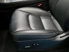 Tesla Model Y Performance All-Wheel Drive - ფოტო 17