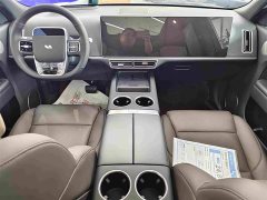Li Auto L9 Max - ფოტო 8