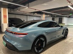 Porsche Taycan 4 - ფოტო 4