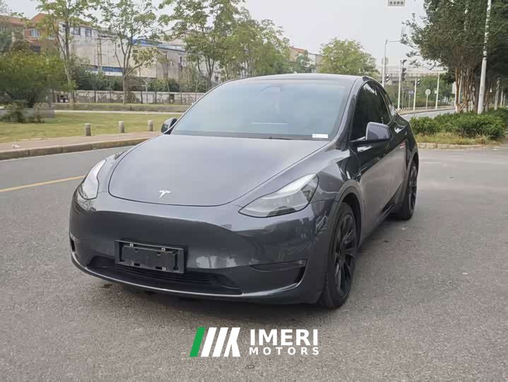 Tesla Model Y Long Range All-Wheel Drive 3D7