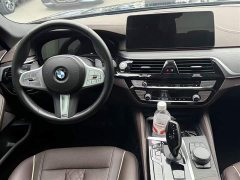 BMW 5 Series 530Li Premier M Sport Package - фото 8
