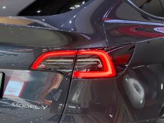 Tesla Model Y Rear-Wheel Drive - фото 4