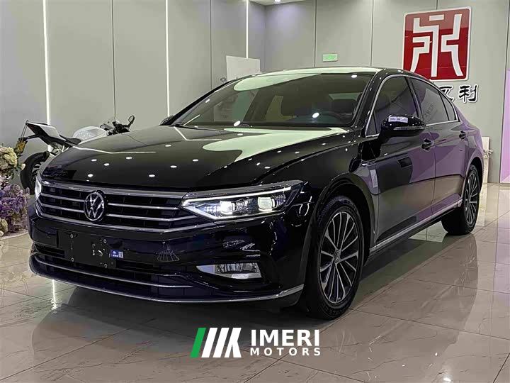 Volkswagen Magotan 380TSI DSG Luxury