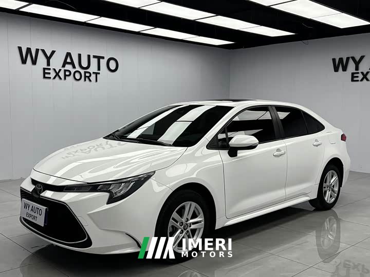 Toyota Corolla 1.8L CVT Luxury - автомобиль из Китая