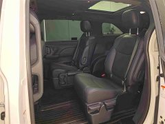 Toyota Gravia 2.5L Hybrid Luxury - фото 5