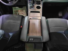 Toyota Gravia 2.5L Hybrid Luxury - фото 9