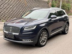 Lincoln Explorer 2.0T AWD Elite - photo 1