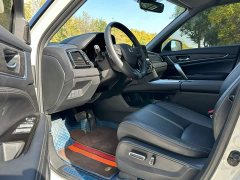 Honda UR-V 370TURBO AWD Premium Edition - ფოტო 4