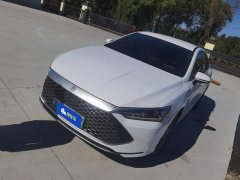 BYD Qin PLUS Glory Edition DM-i 55KM Leading - ფოტო 1