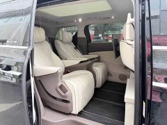 Denza D9 DM-i 970 AWD Premium Edition - ფოტო 3