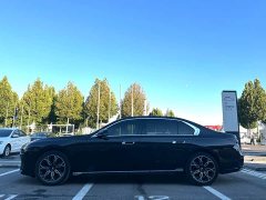 BMW 7 Series 735Li Luxury Package - ფოტო 5