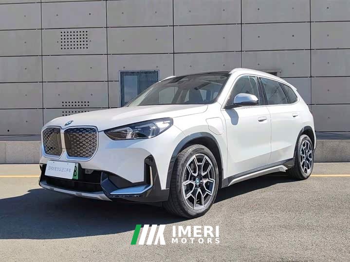 BMW iX1 2023 xDrive30L X Design Package