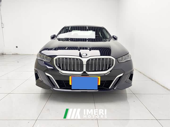 BMW 5 Series 530Li Luxury M Sport Package