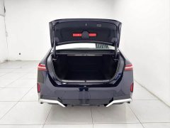 BMW 5 Series 530Li Luxury M Sport Package - фото 12