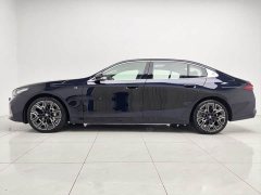 BMW 5 Series 530Li Luxury M Sport Package - фото 17
