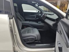 Lynk & Co 08 EM-P 120km Extended Range Halo - ფოტო 8
