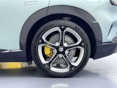 Xiaomi YU7 Four-Wheel Drive Max Edition - ფოტო 15