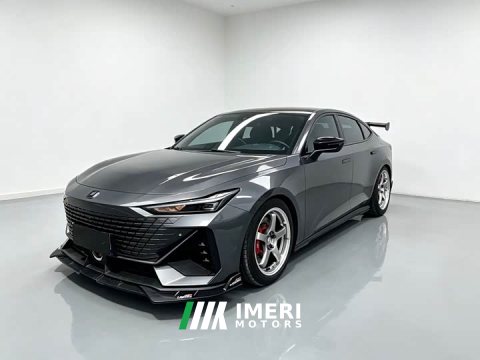 2022 Changan UNI-V 1.5T Deluxe - автомобиль из Китая