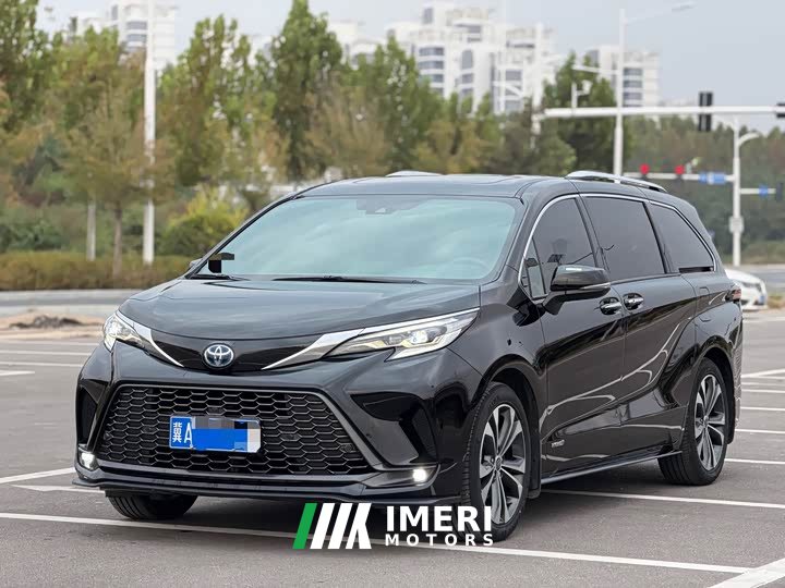Toyota Grevias 2.5L Hybrid Flagship VIP Edition - car from China