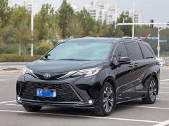 Toyota Grevias 2.5L Hybrid Flagship VIP Edition - photo 1