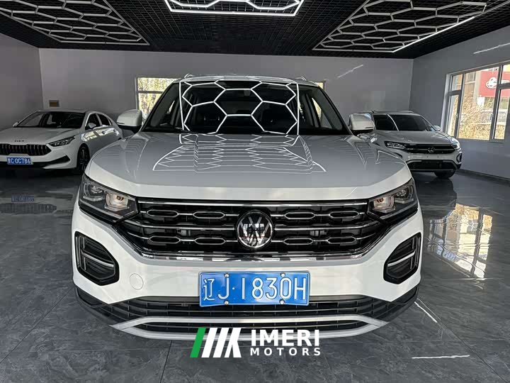 Volkswagen Taos 280TSI FWD Luxury Smart Connected Edition