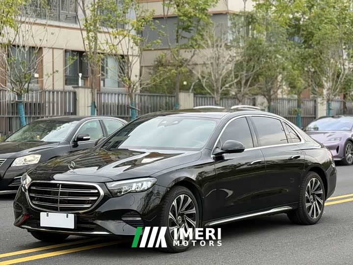 Mercedes-Benz E-Class E 300 L Luxury Sport