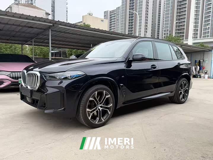 BMW X5 Facelift xDrive 40Li M Sport Midnight Edition - автомобиль из Китая