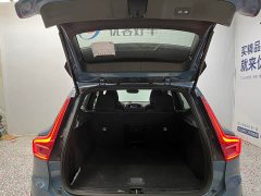 Volvo XC40 B3 Smart Remote Luxury Edition - photo 14