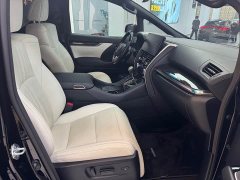 Lexus LM 300h 7-Seater Elegant Edition - ფოტო 12