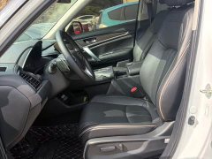Honda CR-V 240TURBO Two-Wheel Drive Limited Commemorative Edition - фото 3
