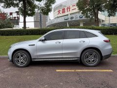 Mercedes-Benz EQC 400 4MATIC - photo 3
