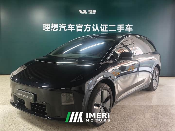 Li Auto i8 Standard Edition - ავტომობილი ჩინეთიდან
