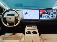 Li Auto i8 Standard Edition - ფოტო 7