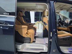 Denza D9 DM-i 1050 Premium - ფოტო 11