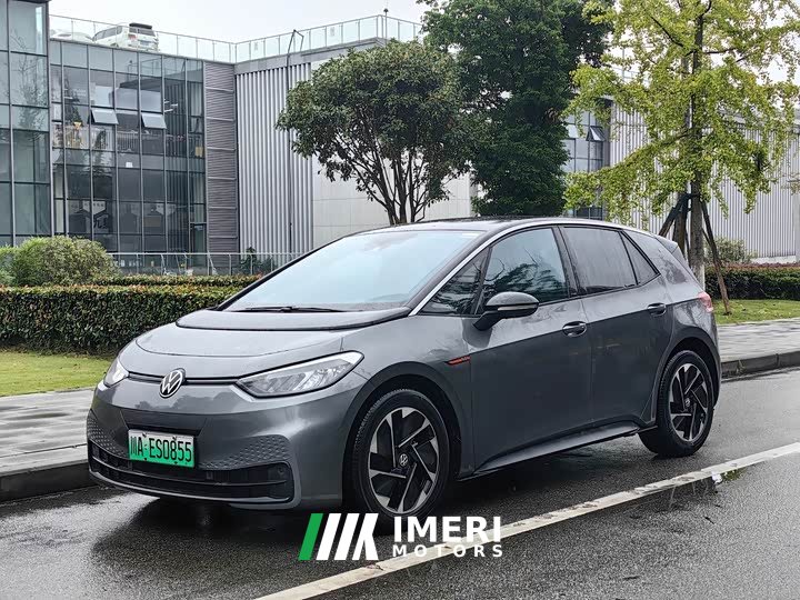 Volkswagen ID.3 Outstanding Edition - ავტომობილი ჩინეთიდან