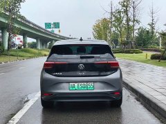 Volkswagen ID.3 Outstanding Edition - ფოტო 6