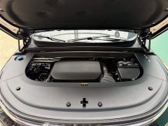 Li Auto L6 Pro Smart Refresh Edition - ფოტო 20