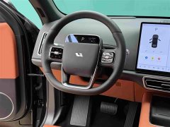 Li Auto L6 Pro Smart Refresh Edition - ფოტო 9
