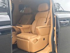 Voyah Lantu Dreamchaser PHEV AWD Excellence Kunpeng Edition - фото 6