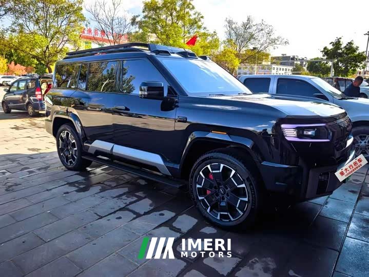 Fangchengbao Leopard 8 Zhiyong Flagship 6-Seater - ავტომობილი ჩინეთიდან